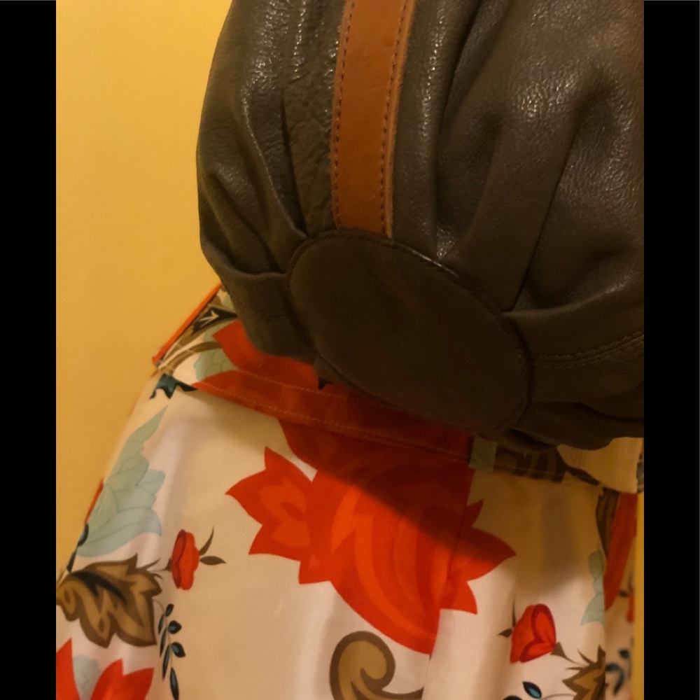 FOSSIL leather Drawstring bucket bag - Picture 7 of 15